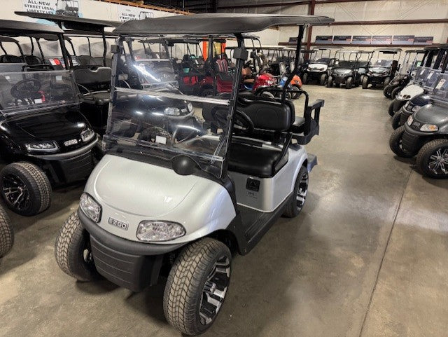2021 E-Z-GO RXV Elite