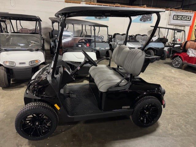 2026 E-Z-GO RXV 2 Freedom Elite Lithium