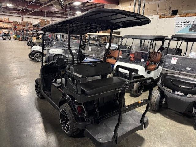 2021 E-Z-GO RXV Elite