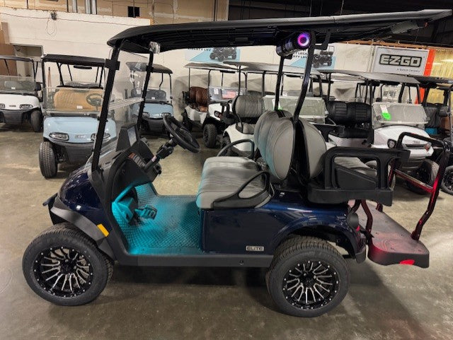 2026 E-Z-GO RXV 4 Elite - Summit XT