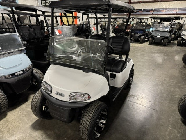 2022 E-Z-GO RXV Elite