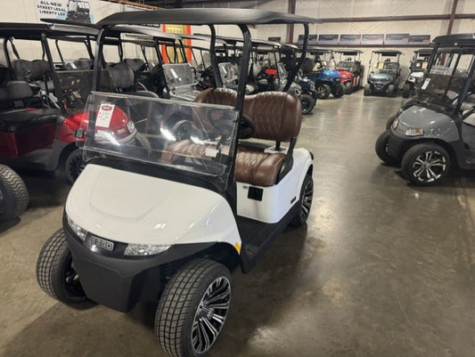 2027 E-Z-GO RXV 2 Freedom Elite Plus Lithium