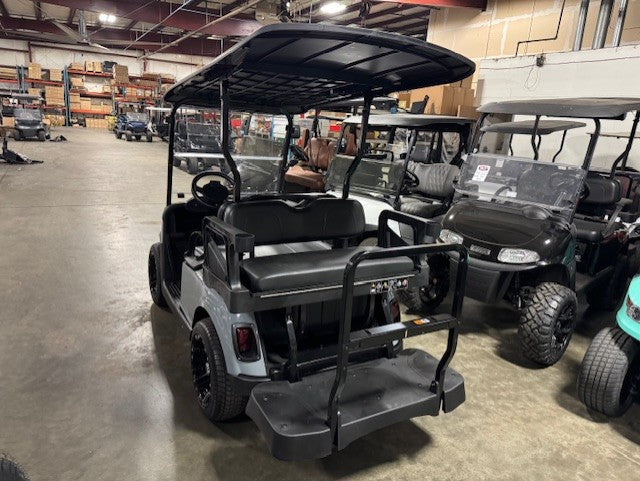 2021 E-Z-GO RXV Elite E-Z-GO