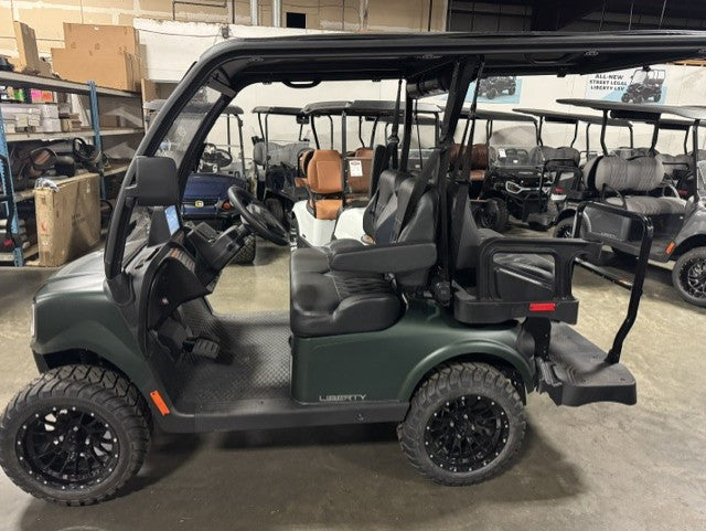 2027 E-Z-GO Liberty 4 XTL LSV ELiTE Lithium