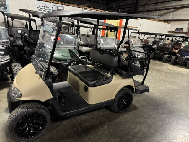 2021 E-Z-GO RXV Elite E-Z-GO