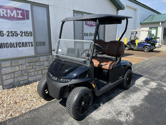 2026 E-Z-GO RXV 2 Freedom Elite Lithium