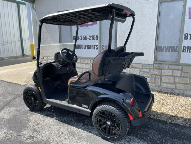 2026 E-Z-GO RXV 2 Freedom Elite Lithium – RMI Golf Carts