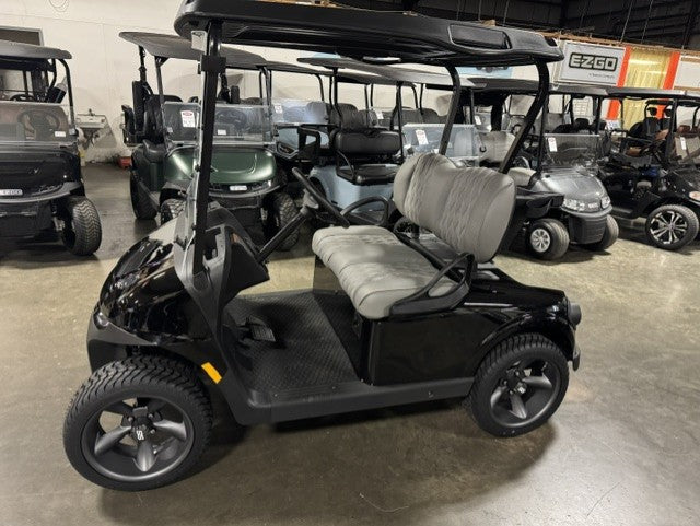 2026 E-Z-GO RXV 2 Freedom Elite Lithium
