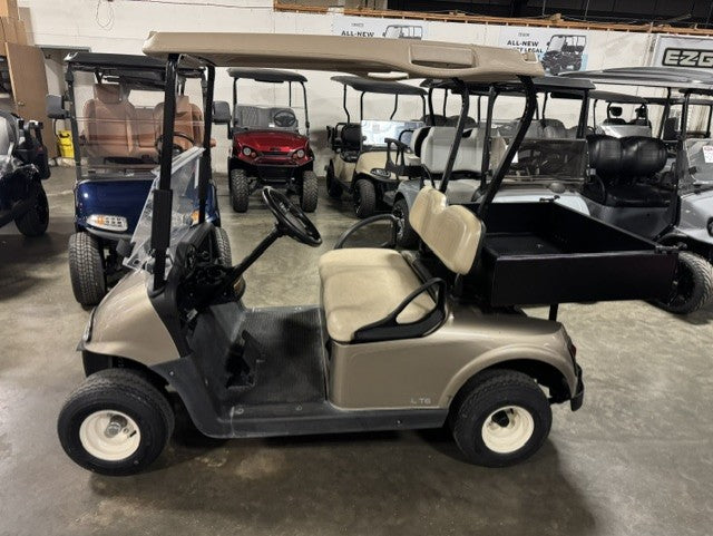 2021 E-Z-GO RXV Elite