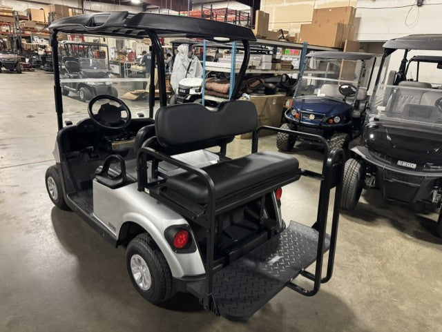 2021 E-Z-GO RXV Elite