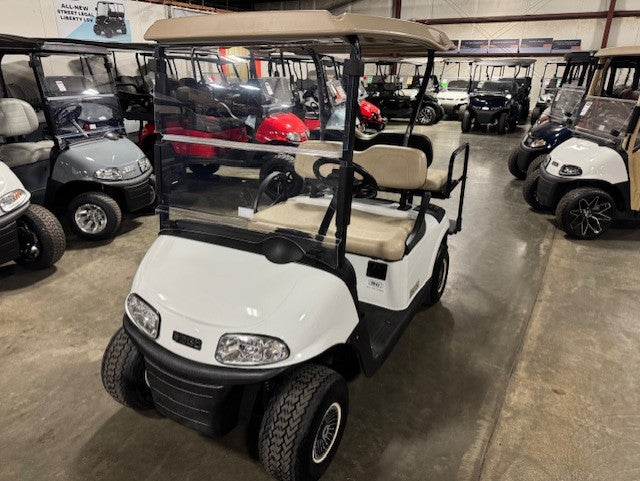 2017 E-Z-GO RXV Electric