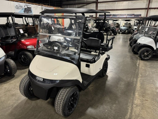 2027 E-Z-GO RXV 4 Gas EFI