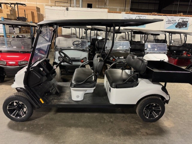 2025 E-Z-GO Valor 6 Lithium Utility