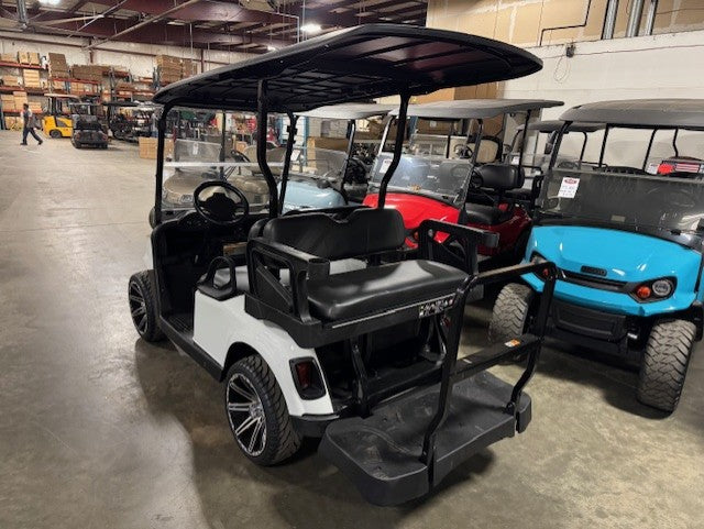 2020 E-Z-GO RXV Elite