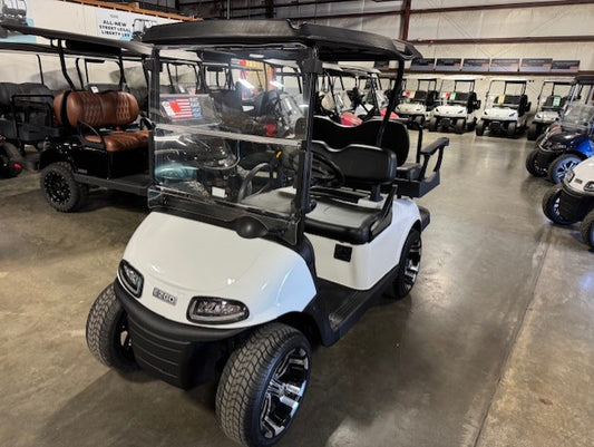 2020 E-Z-GO RXV Elite