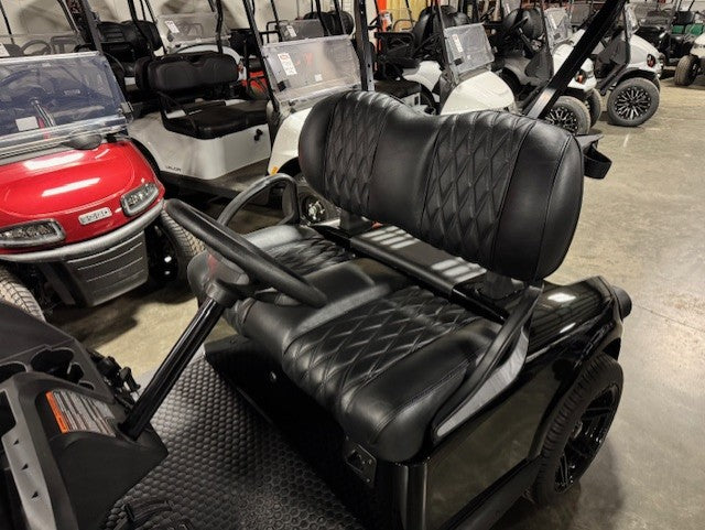 2025 E-Z-GO Freedom RXV Elite 2.2