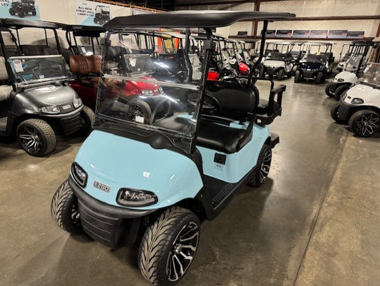 2020 E-Z-GO RXV Elite