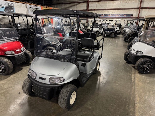 2020 E-Z-GO RXV Elite