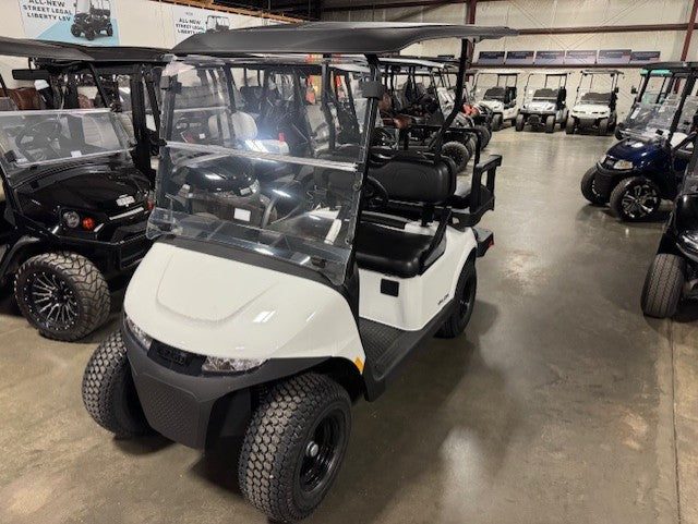 2026 E-Z-GO Valor 4 Gas EX1