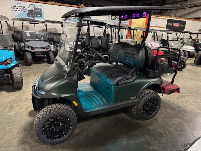 2026 E-Z-GO RXV 4 Elite - Summit XT