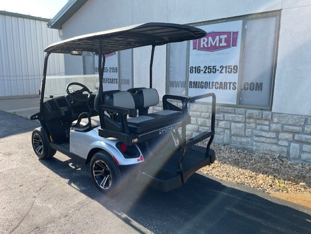 2025 E-Z-GO Express 4 Elite Cruiser 4.2