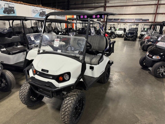 2025 E-Z-GO Express 4 Explorer 13.5 Gas