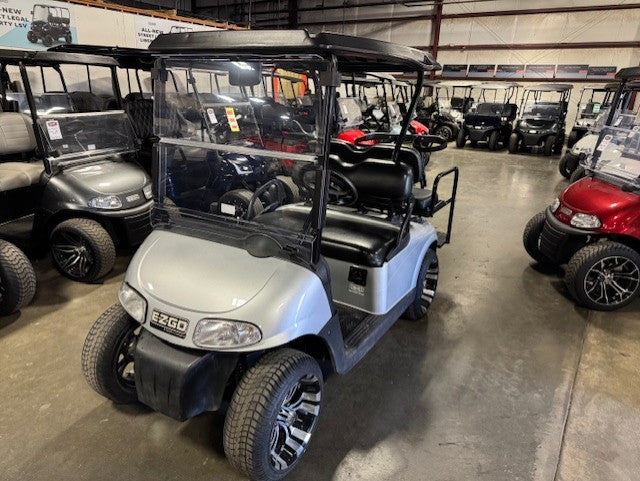 2013 E-Z-GO RXV Electric